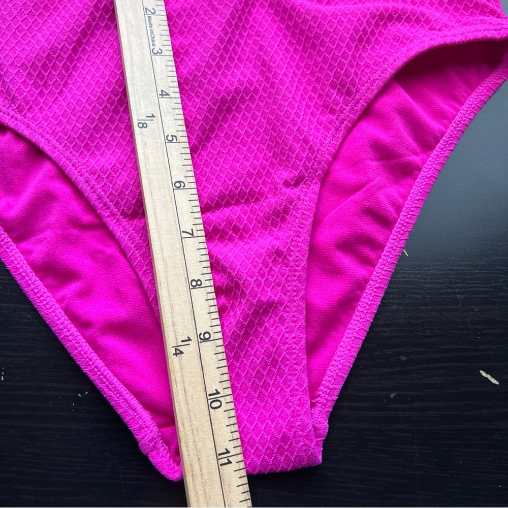 NWT Cabana Del Sol Hot Pink Ring Bandeau Bikini 2pc Set Size Medium  Swim - Picture 7 of 9
